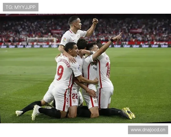 塞维利亚传统强队地位动摇,西甲竞争格局调整中逐步反映