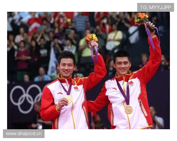 傅海峰退役后住广州豪宅，每天五点起床遛弯像打卡上班